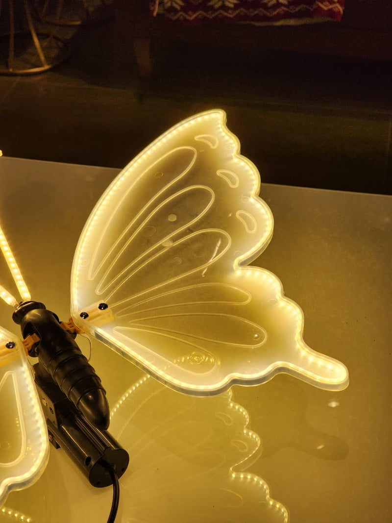 BORBOLETA 60CM COM LED WARM E MOVIMENTO COM SUPORTE BIVOLT