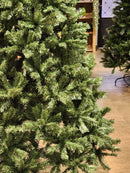 ÁRVORE TRADICIONAL IPANEMA 1350 GALHOS 2,40CM